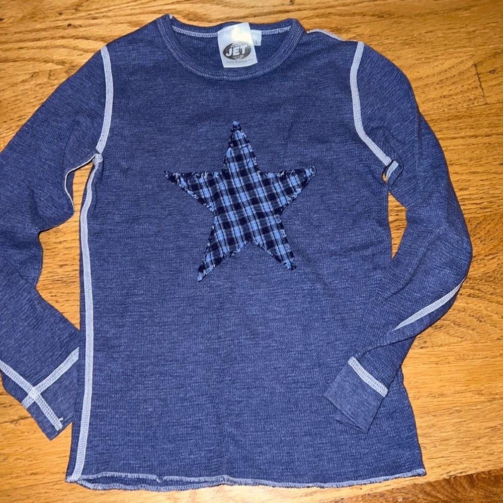 Star long sleeved tee